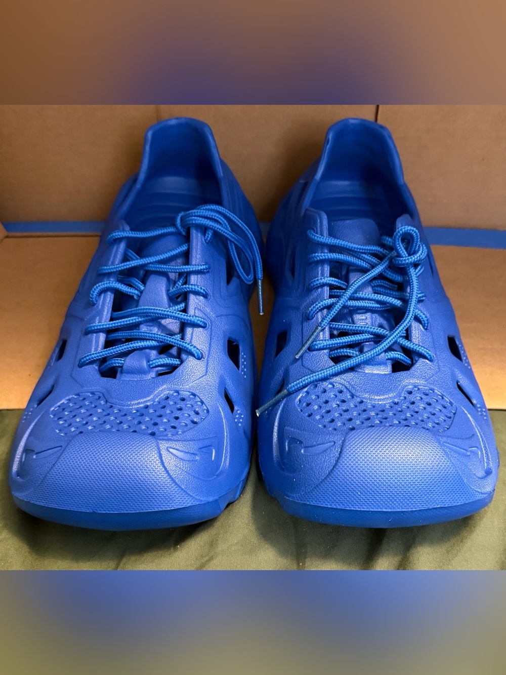 Men's Boat Shoes in Bright Blue - Lightweight Casual Water Shoe